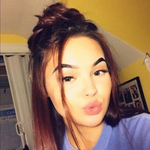 Meet your Posher, Mckenna